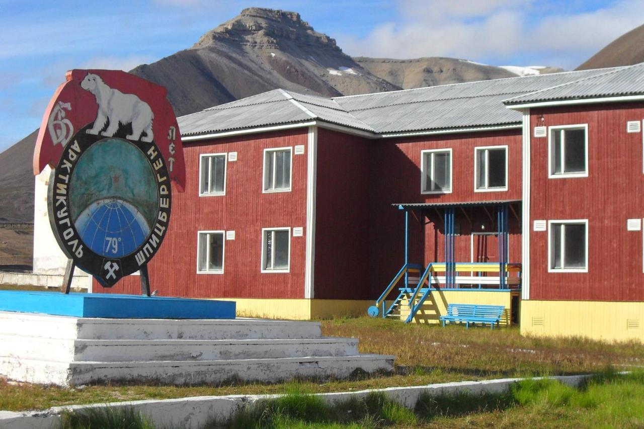 Hotel Пирамида Экстерьер фото