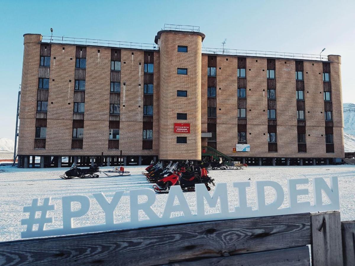 Hotel Пирамида Экстерьер фото